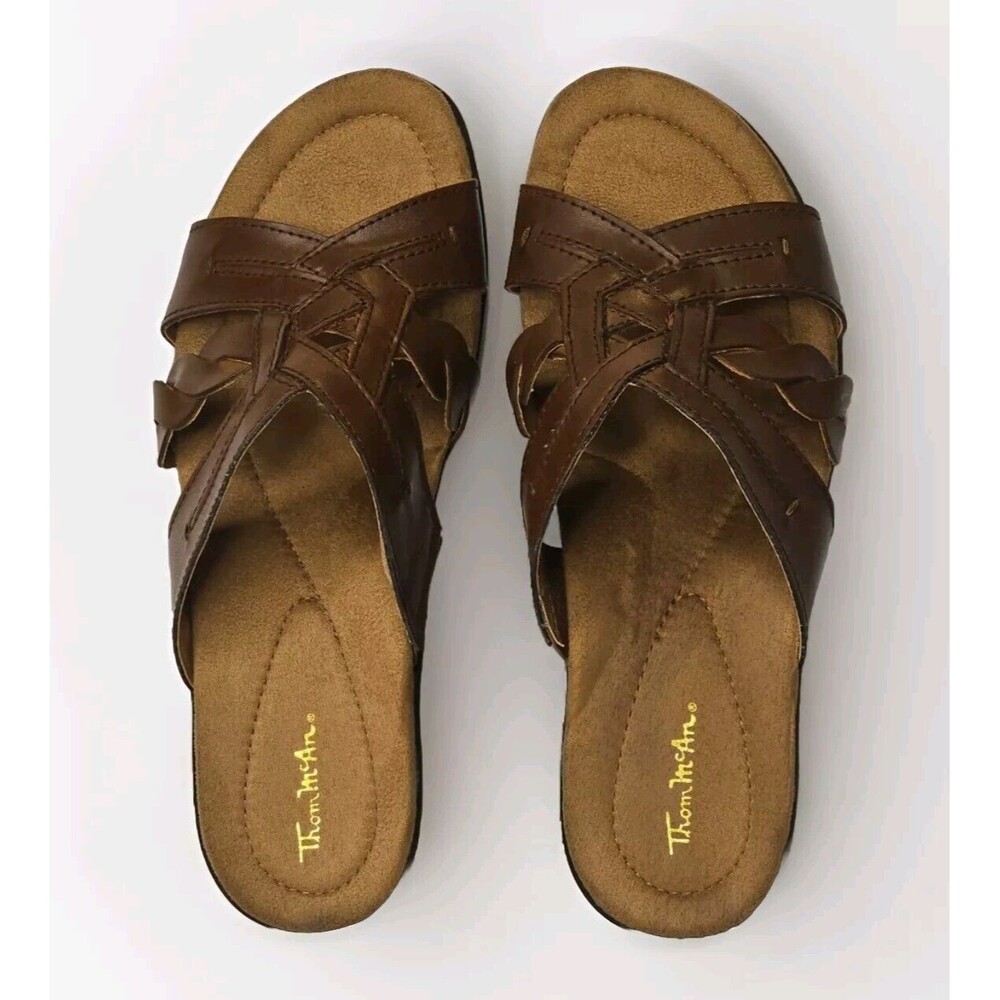 Thom McAn Willa Brown Leather Wedge Sandals Womens Slip On Size 8.5 M 50077 EUC